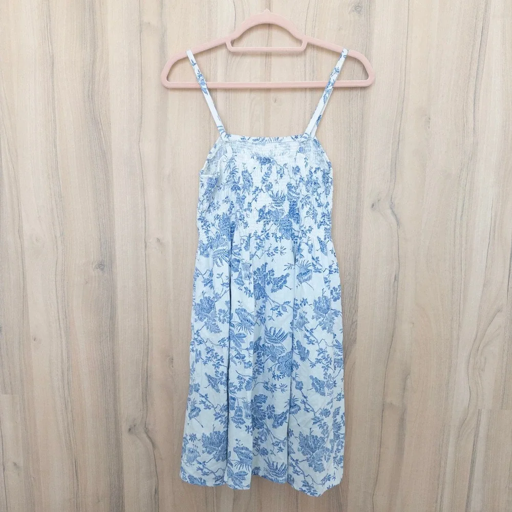 Universal Thread Floral Linen Blend Sundress XS Blue Smocked Cottage Coastal - Picture 5 of 8